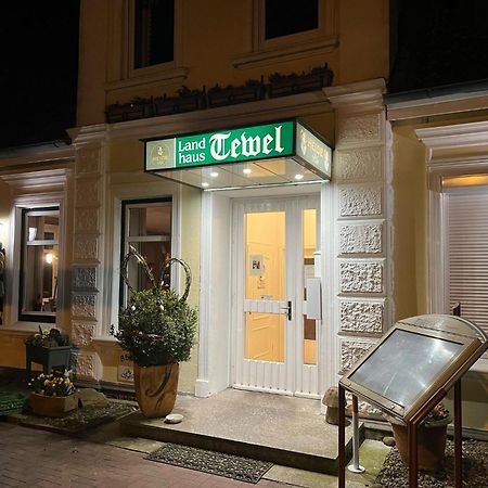 Landhaus Tewel Hotel Mit Restaurant Exterior photo